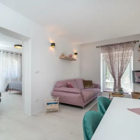 Apartamento Aron *